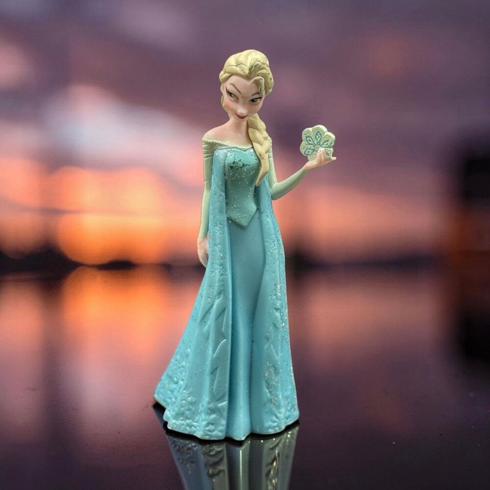 Elsa Character In Blue Dress Disney Frozen Blue Dress Figure 3.5” A63